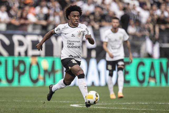 欧联-霍伊伦替补梅开二度 曼联2-1比尔森胜利